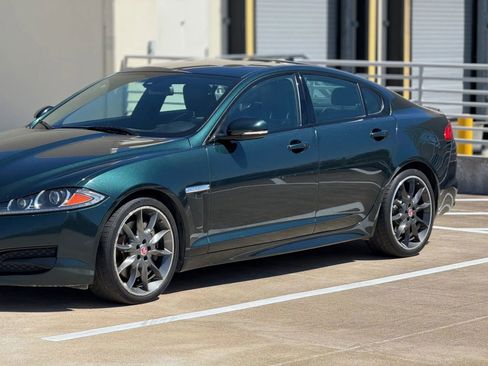 Used 2015 Jaguar XF Portfolio image 4