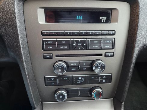 Used 2014 Ford Mustang GT image 18