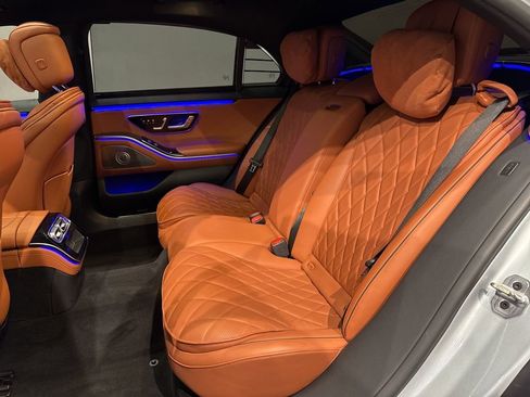 Used 2024 Mercedes-Benz S 580e 4MATIC Sedan image 36