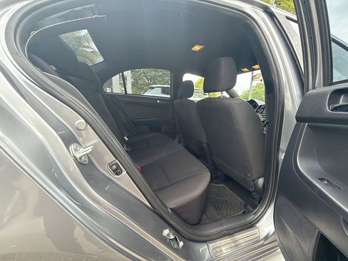 Used 2017 Mitsubishi Lancer ES FWD image 27