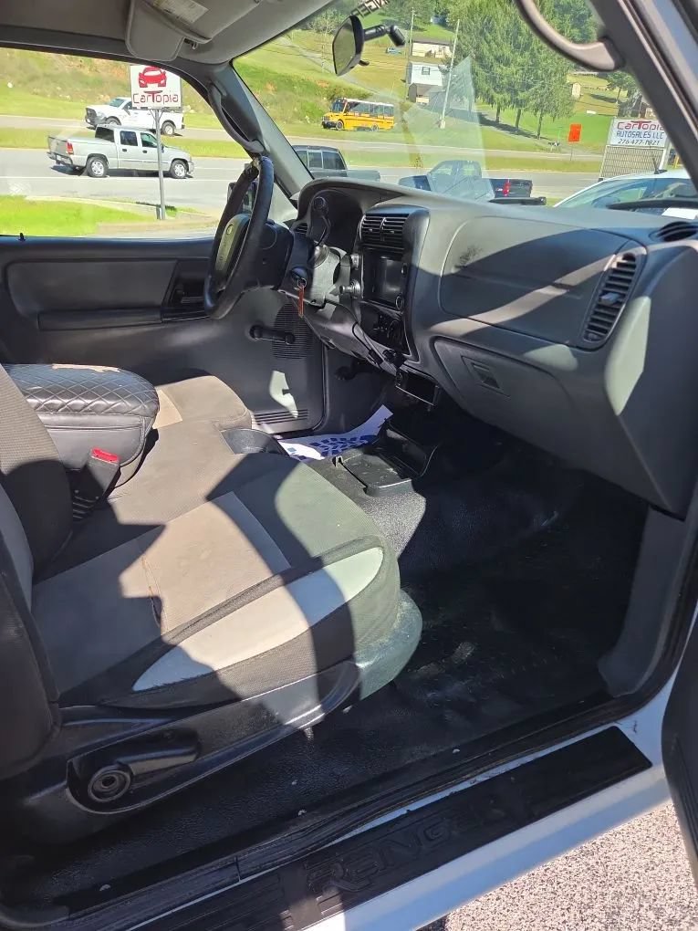 Used 2010 Ford Ranger XL RWD image 10