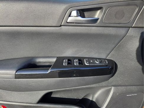 Used 2017 Kia Sportage SX image 13