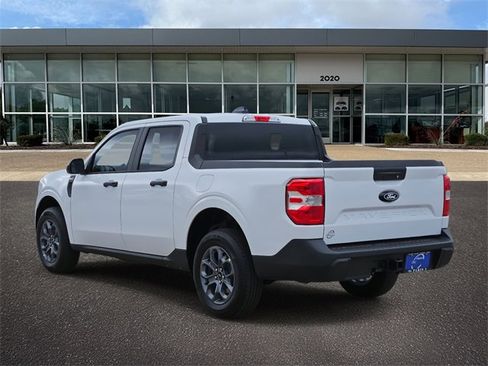 New 2025 Ford Maverick XLT w/ XLT Luxury Package image 3