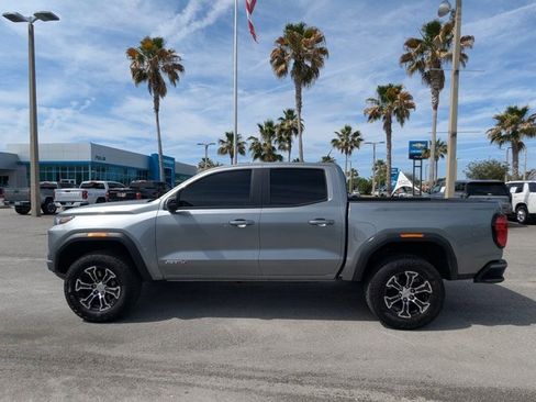 Certified 2025 GMC Canyon AT4 AWD/4WD image 6