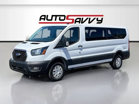 Used 2025 Ford Transit 350 XLT RWD image 3