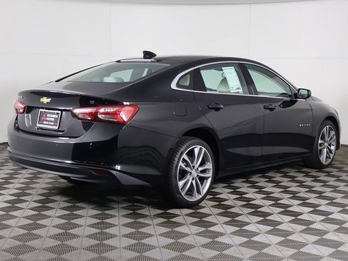 Used 2024 Chevrolet Malibu LT image 11