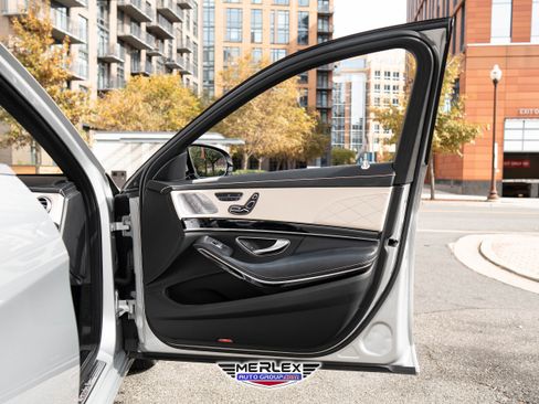 Used 2018 Mercedes-Benz S 560 560 4MATIC image 47