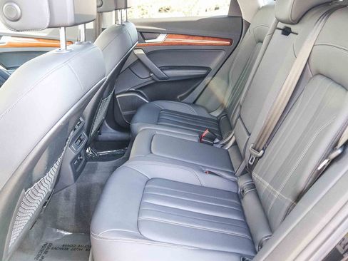 Used 2023 Audi Q5 2.0T Premium Plus w/ Premium Plus Package AWD/4WD image 18