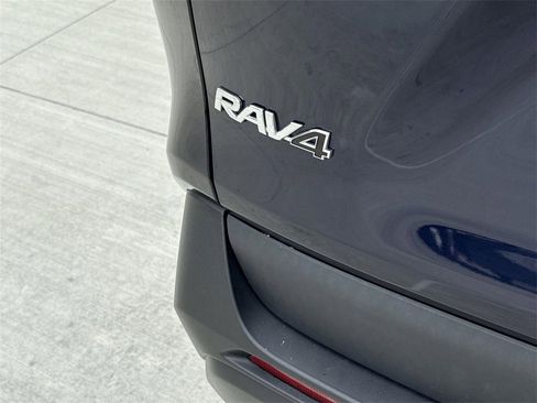 Used 2023 Toyota RAV4 XLE image 23