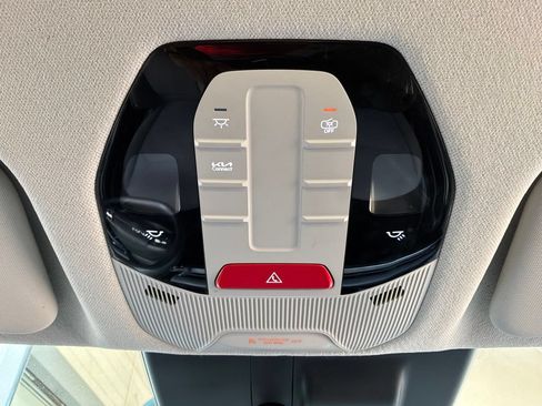 Used 2025 Kia K4 FWD image 16