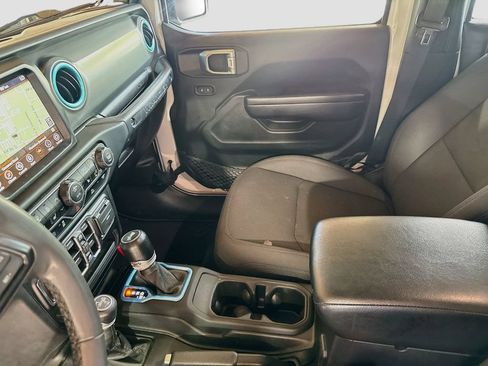 Certified 2023 Jeep Wrangler Unlimited w/ Sun & Screen Package AWD/4WD image 26