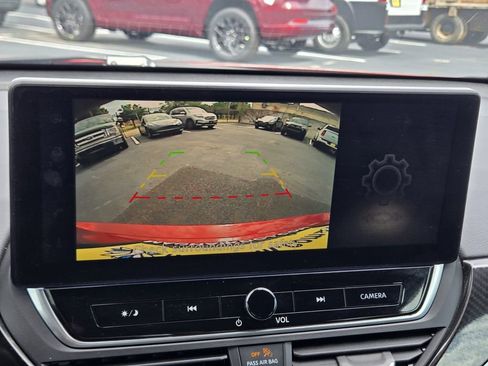 Used 2025 Nissan Altima 2.5 SR w/ SR Premium Package image 25