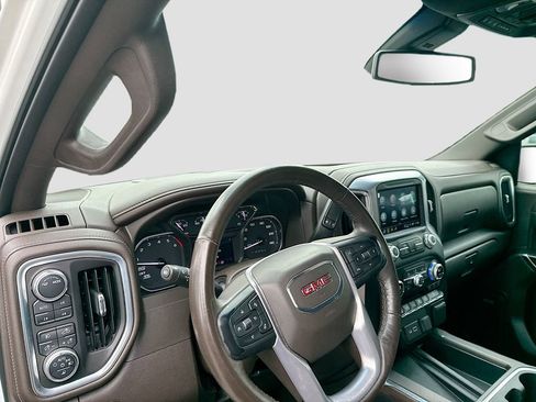 Used 2021 GMC Sierra 1500 SLT AWD/4WD image 12