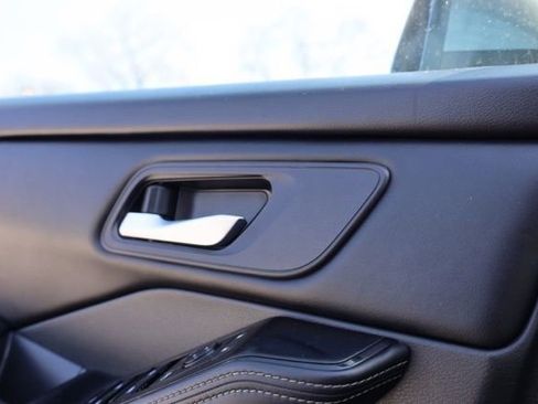 Used 2024 Nissan Rogue SV AWD/4WD image 24