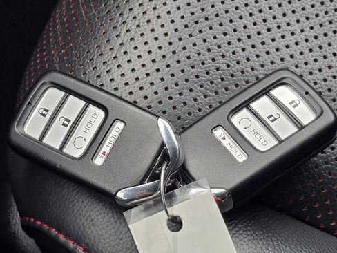 Certified 2021 Honda Ridgeline Black Edition image 36