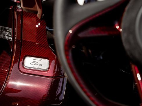 Used 2021 McLaren Elva RWD image 17