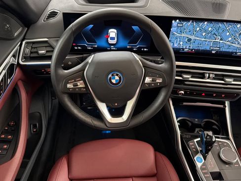 Used 2023 BMW i4 eDrive35 w/ Premium Package RWD image 14