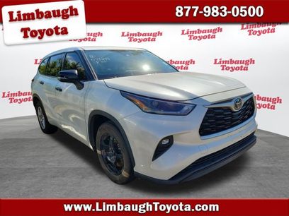 Used 2021 Toyota Highlander LE