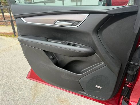 Used 2021 Cadillac XT5 Luxury FWD image 35