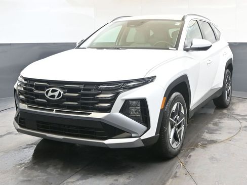 New 2026 Hyundai Tucson SEL image 1