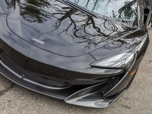 Used 2019 McLaren 600LT image 17