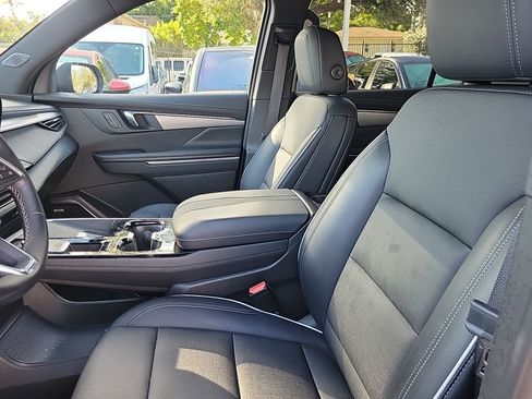 Used 2025 Buick Enclave Preferred w/ Power Package image 26