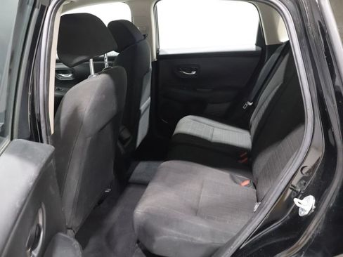 Used 2025 Honda HR-V LX image 16