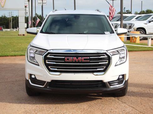 Used 2023 GMC Terrain SLT FWD image 3