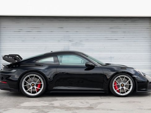Certified 2022 Porsche 911 GT3 image 8