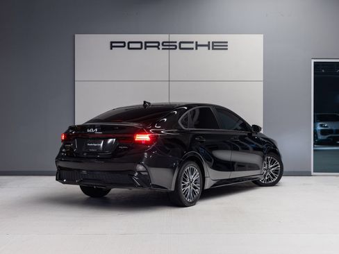 Used 2023 Kia Forte GT-Line w/ GT-Line Technology Package FWD image 7