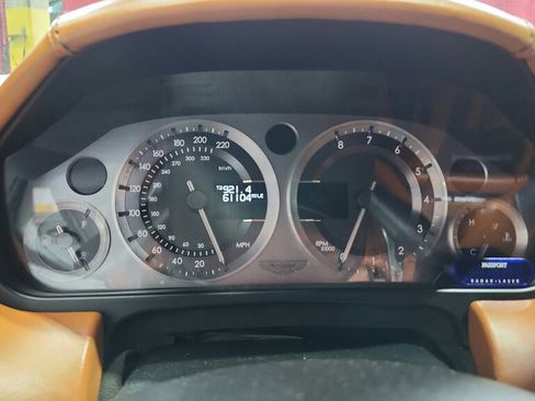 Used 2008 Aston Martin V8 Vantage Roadster RWD image 21