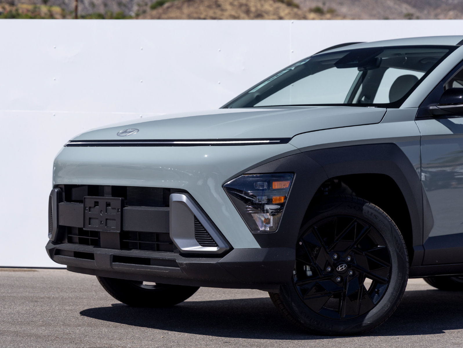New 2027 Hyundai Kona SEL Sport AWD/4WD image 2