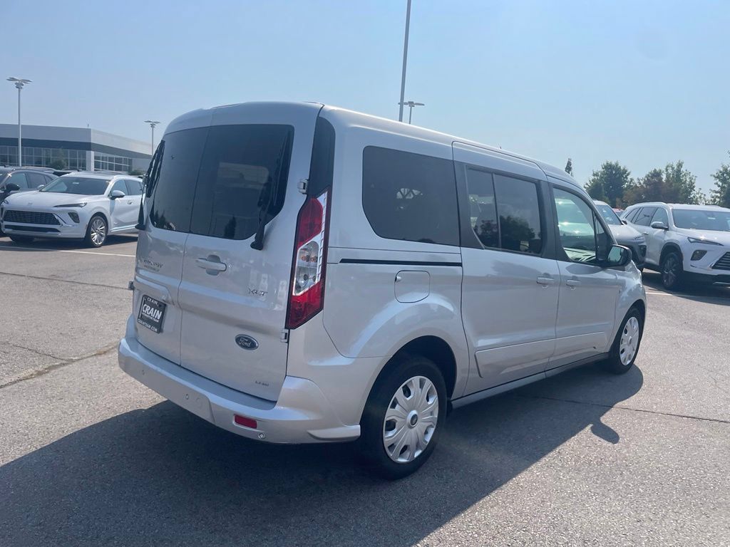 Used 2022 Ford Transit Connect XLT FWD image 9