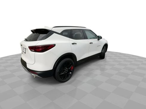Certified 2024 Chevrolet Blazer LT w/ Redline Edition AWD/4WD image 8