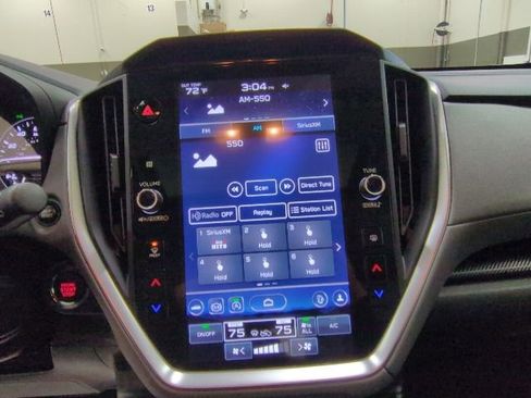 Used 2024 Subaru Crosstrek 2.0i Premium AWD/4WD image 7