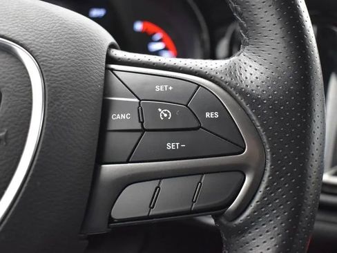 Used 2024 Dodge Durango SXT image 23