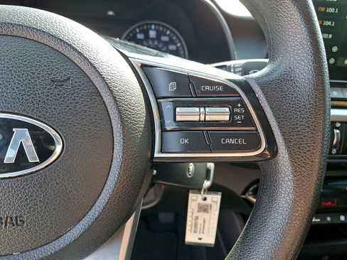 Used 2019 Kia Forte LXS FWD image 18