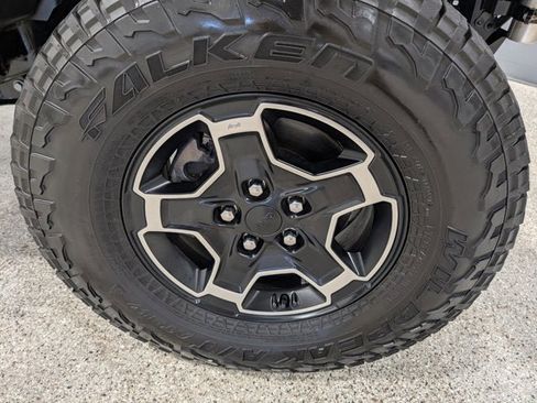 Used 2022 Jeep Gladiator Mojave w/ LED Lighting Group image 12