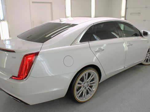 Used 2018 Cadillac XTS Luxury w/ Driver Awareness Package FWD image 28