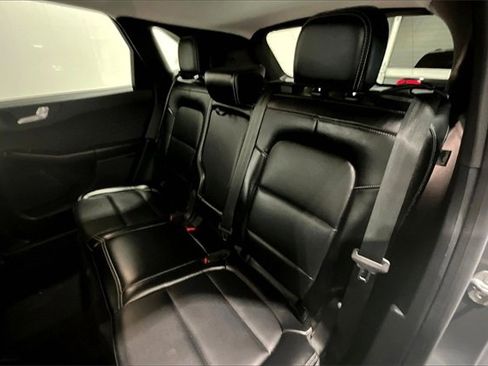 Used 2023 Ford Escape Platinum image 22