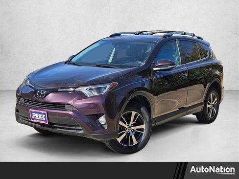 Used 2017 Toyota RAV4 XLE image 1