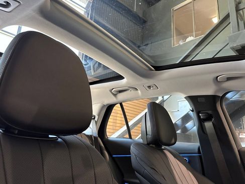 New 2025 Mercedes-Benz E 450 4MATIC All-Terrain Wagon image 19