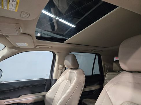 Used 2024 Ford Expedition Max Limited RWD image 25