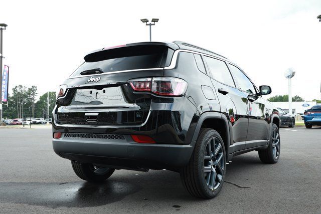 New 2026 Jeep Compass Latitude AWD/4WD image 6