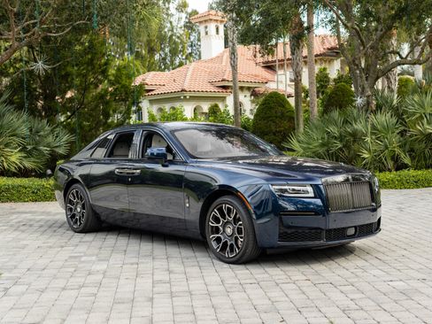 Used 2023 Rolls-Royce Ghost Black Badge w/ Black Badge Ghost Package AWD/4WD image 4
