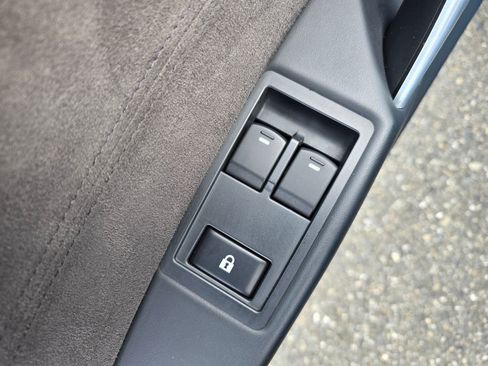 Used 2008 Tesla Roadster RWD image 20