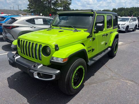 Used 2021 Jeep Wrangler Unlimited Sahara AWD/4WD image 2