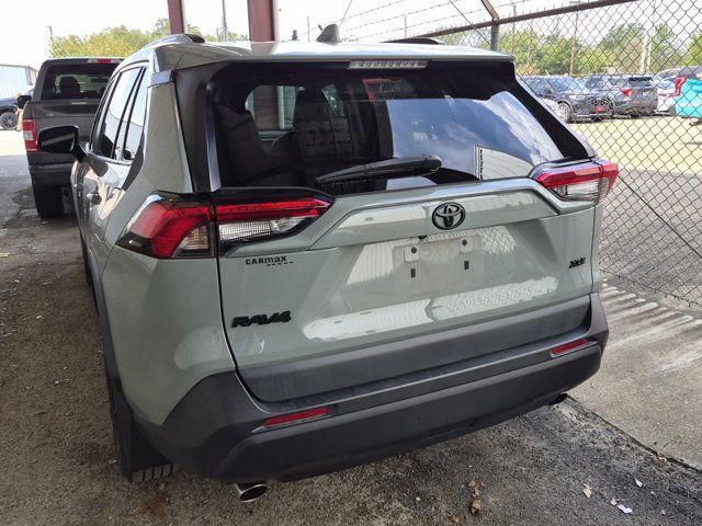 Used 2022 Toyota RAV4 XLE Premium FWD image 7