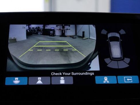 Certified 2022 Honda Pilot Touring image 41