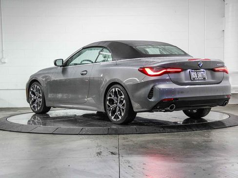 Used 2025 BMW 430i Convertible w/ Premium Package image 4